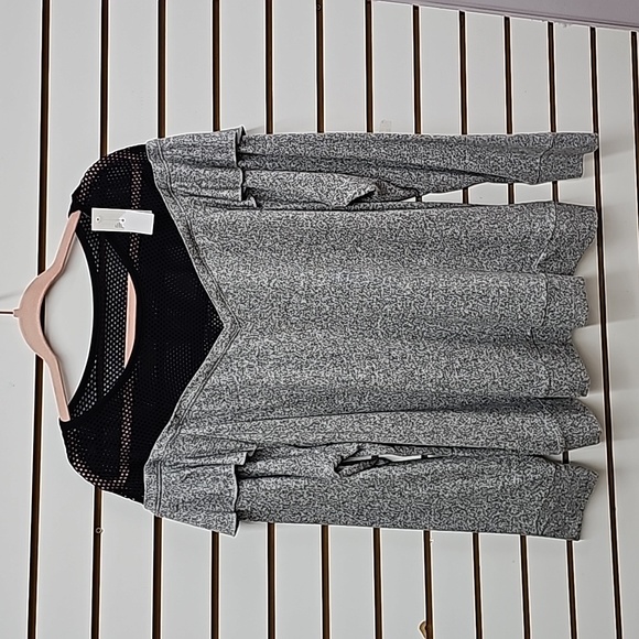 Lane Bryant 18/20 2x Hacci & Mesh Top - Picture 1 of 4